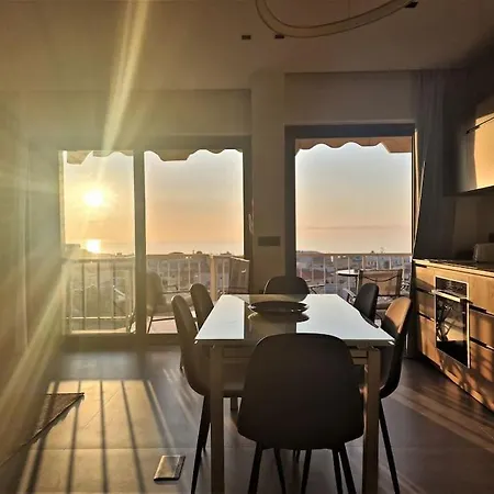 Alta Mare & Sea View- Cent Lux *