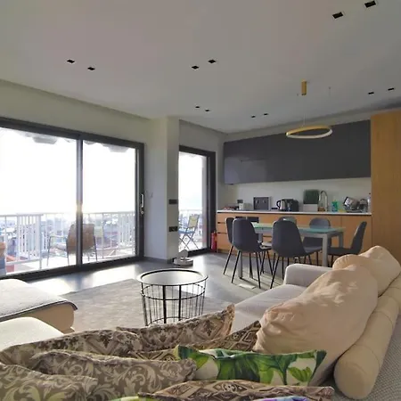 Apartament Alta Mare & Sea View- Cent Lux *